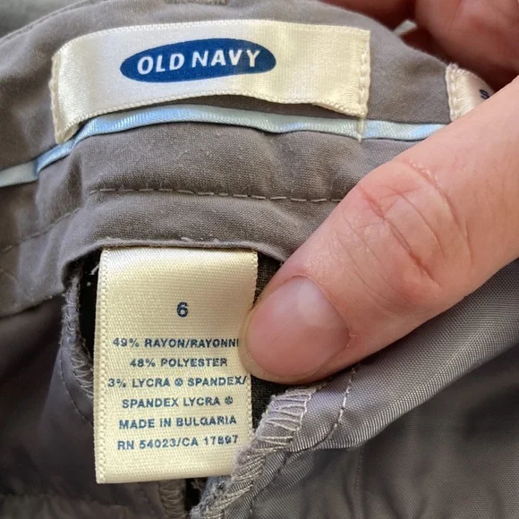 Old Navy Pants - Picture 4 of 6